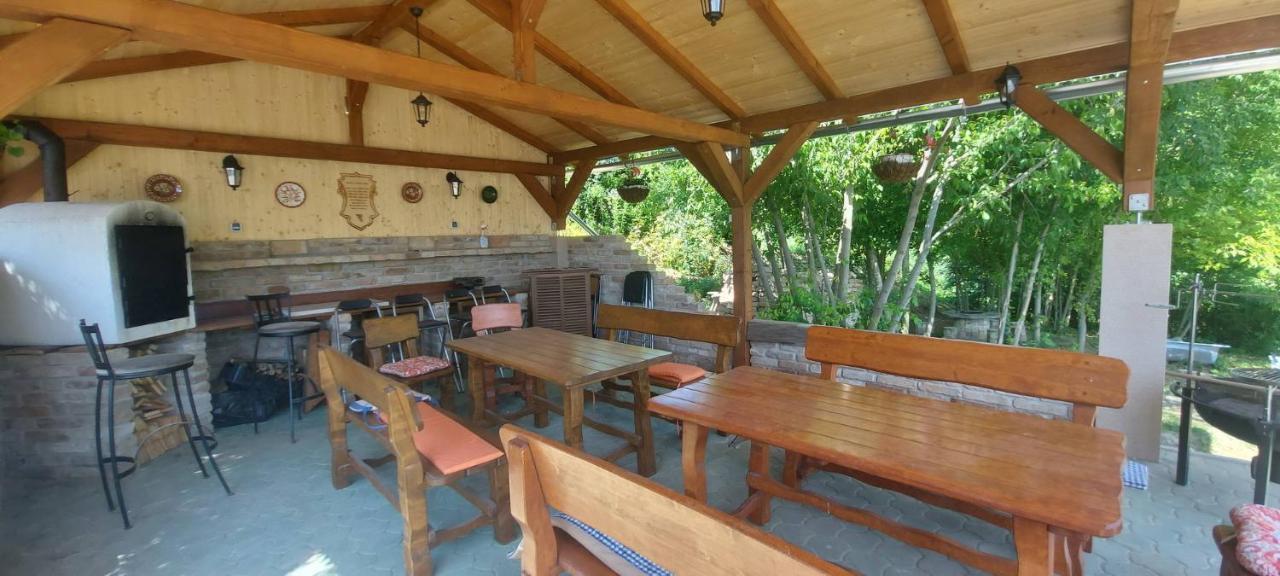 Villa Verteskacsa Vértesacsa Екстериор снимка