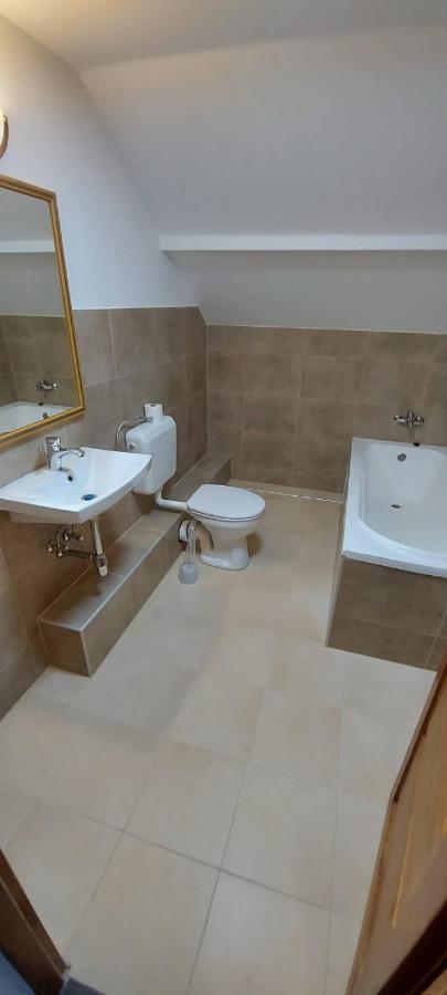 Villa Verteskacsa Vértesacsa Екстериор снимка